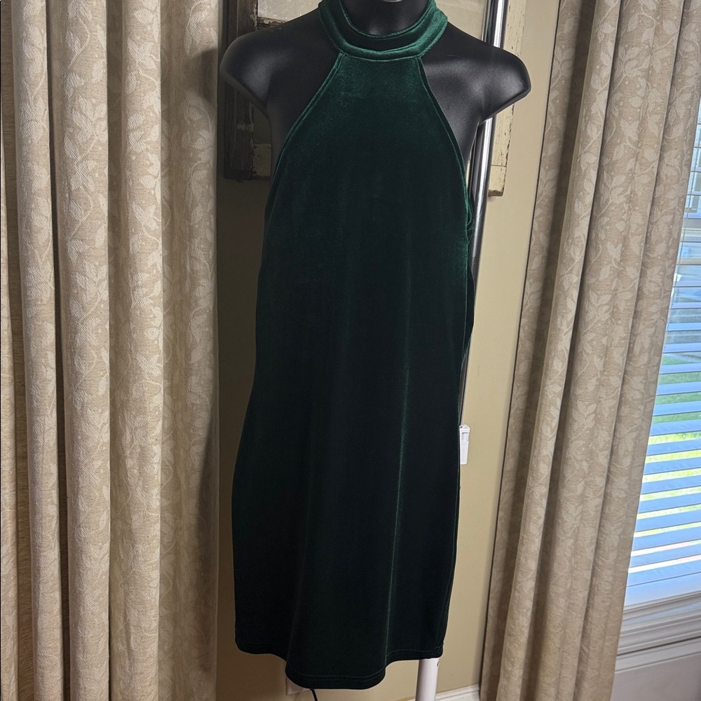 Elegant Green Velvet Halter Dress Small